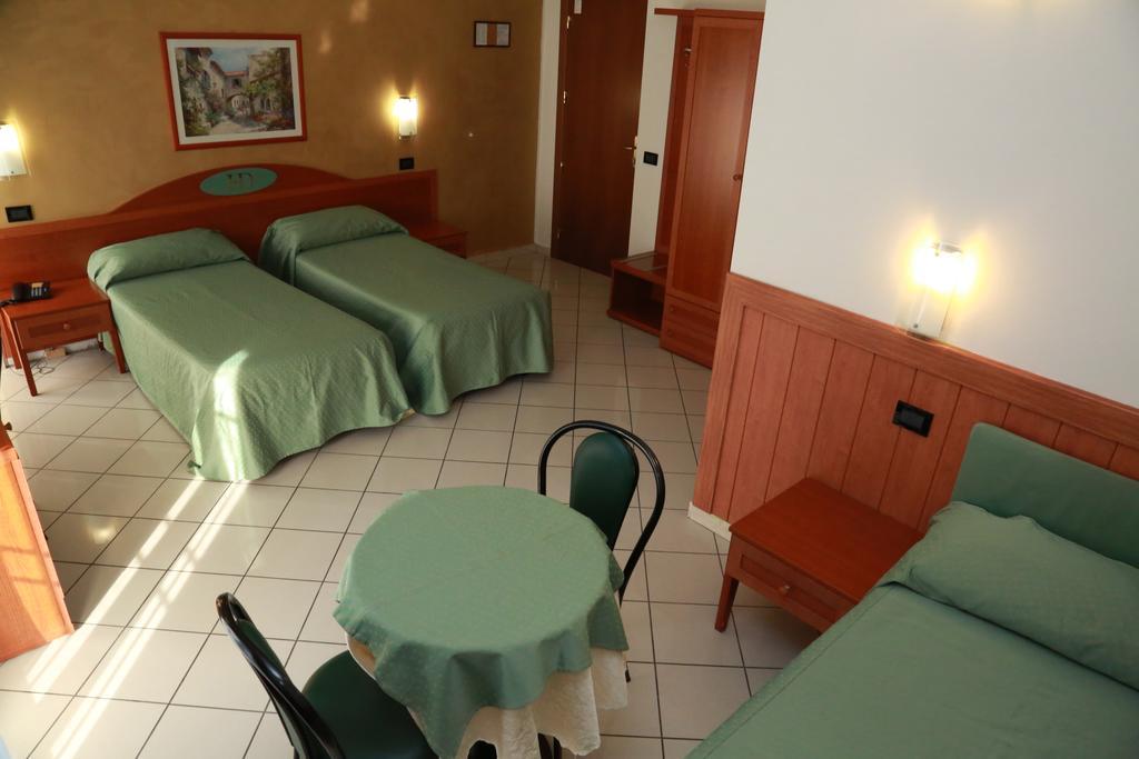 Hotel Dore Milan Exterior photo