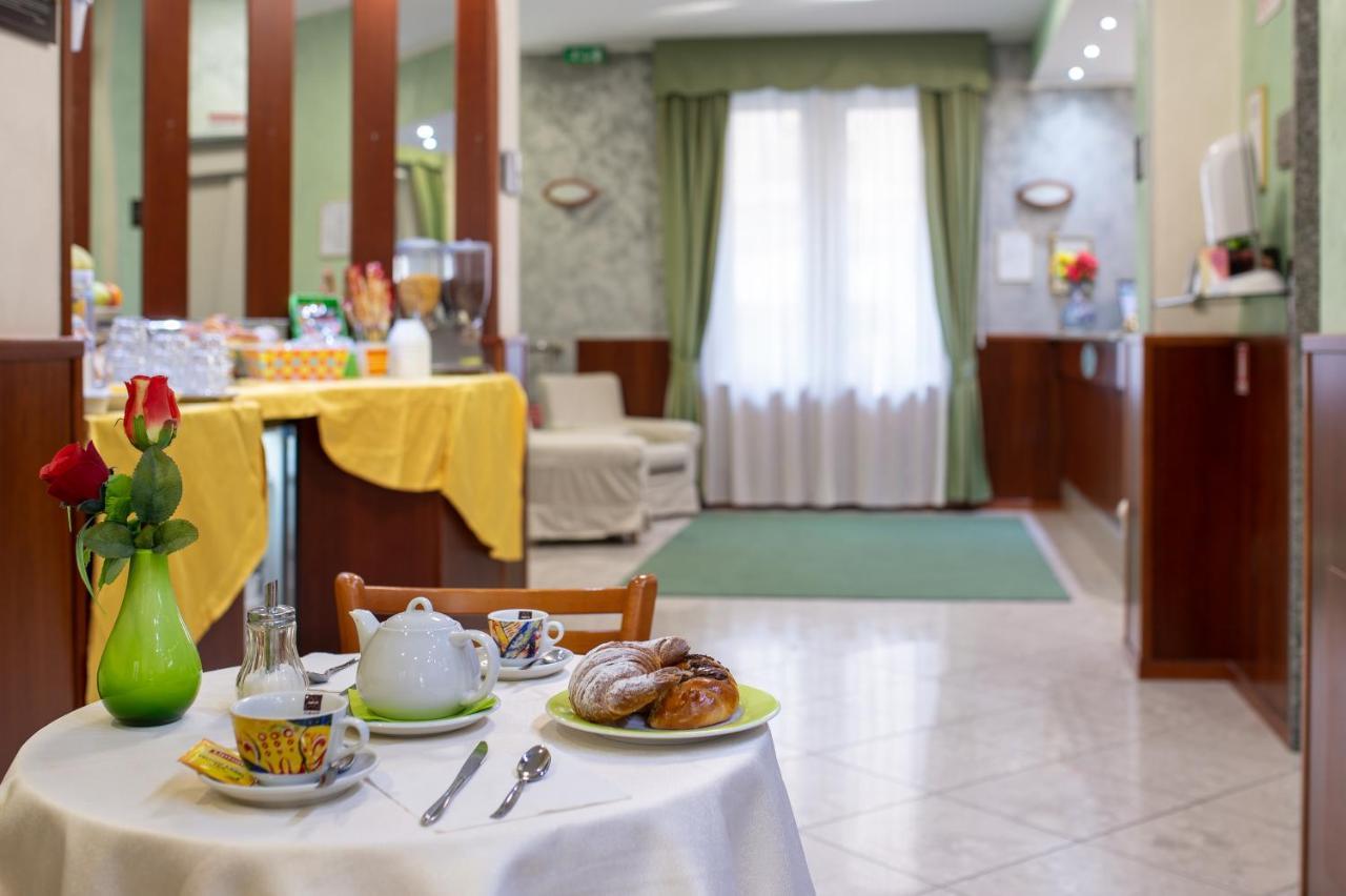 Hotel Dore Milan Exterior photo